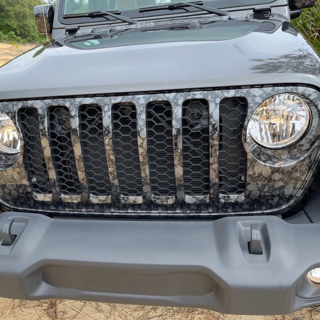 Mopar OEM Sport Grille Skullz attern